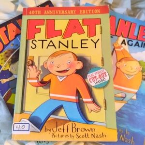 ❤️SALE ITEM Flat Stanley 3 books